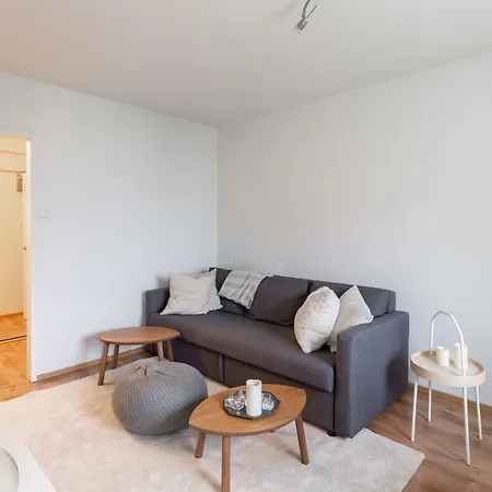 Local Nordic - Calm Boar Apartment Jyväskylä